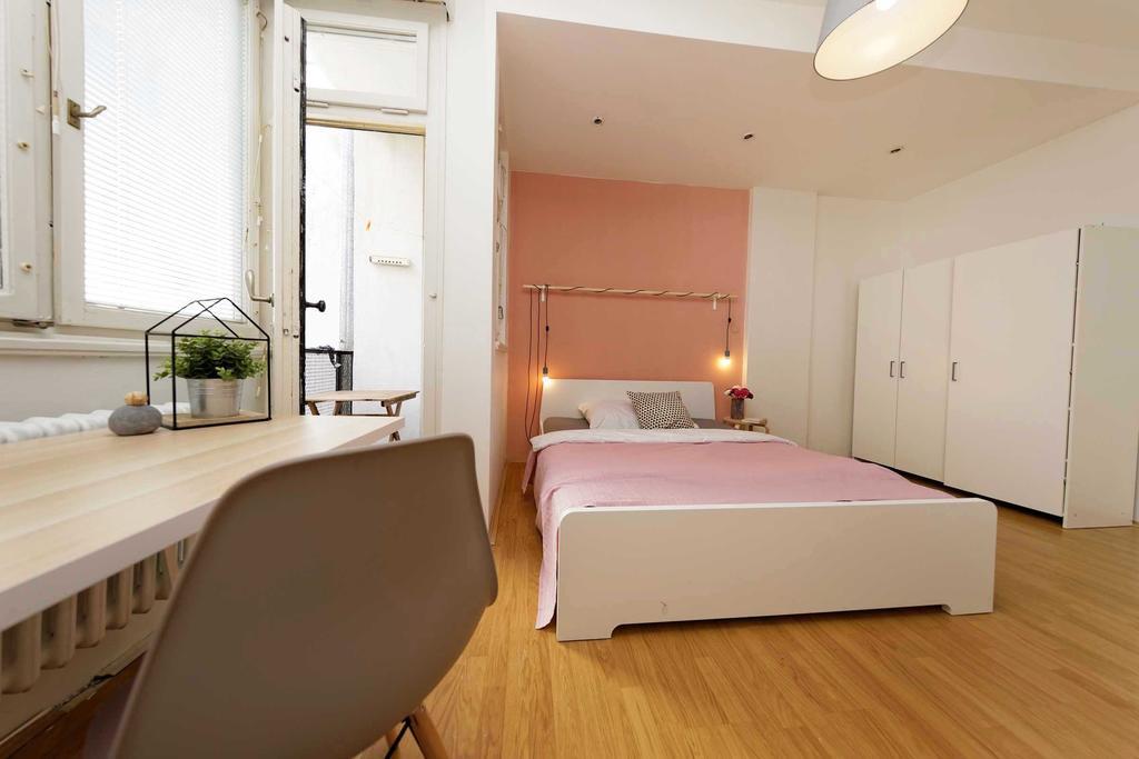 Apartments Ve Smeckach 27 Prag Dış mekan fotoğraf