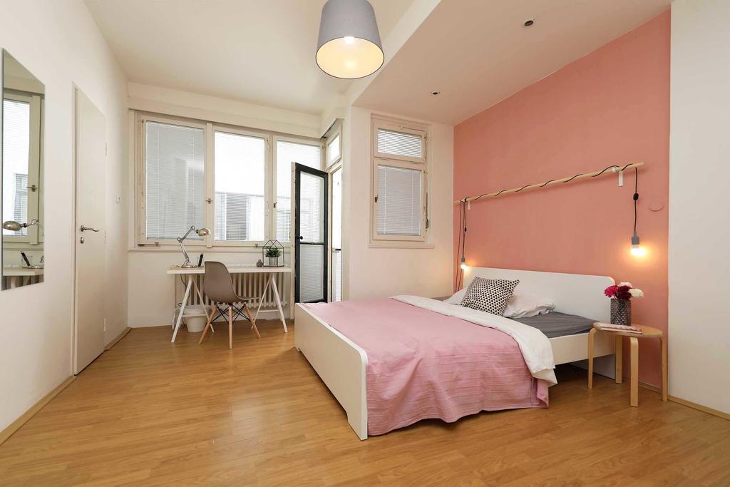 Apartments Ve Smeckach 27 Prag Dış mekan fotoğraf