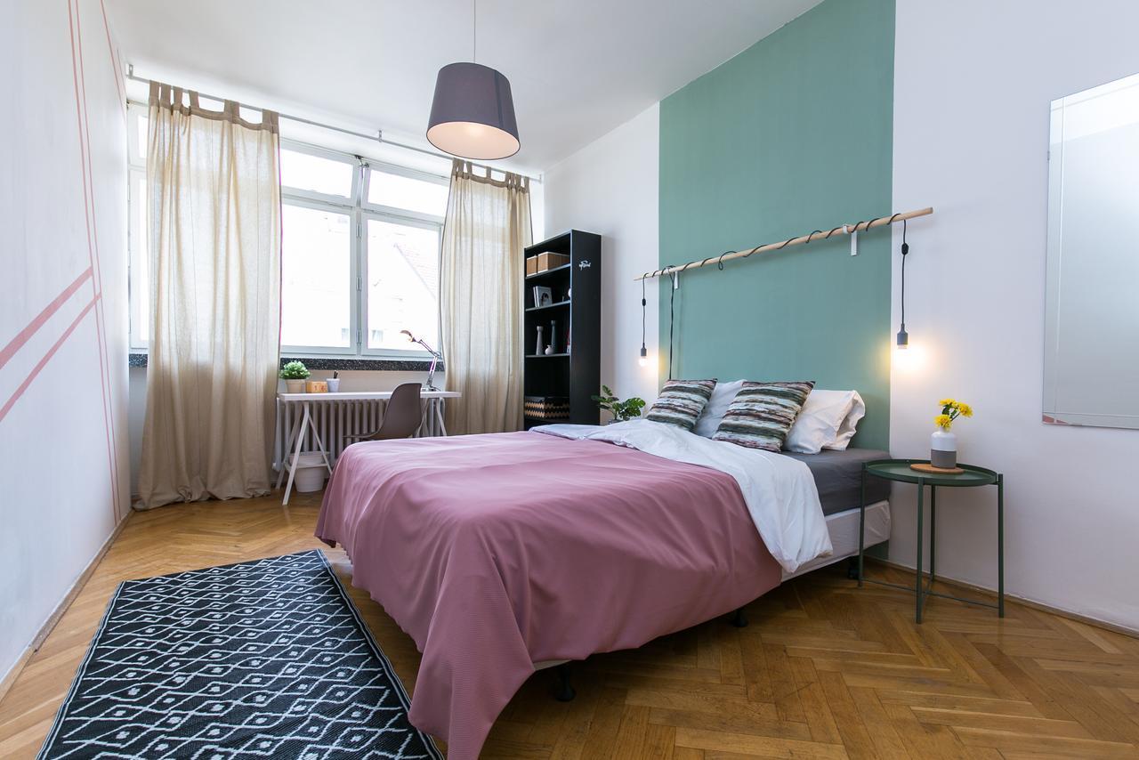 Apartments Ve Smeckach 27 Prag Dış mekan fotoğraf