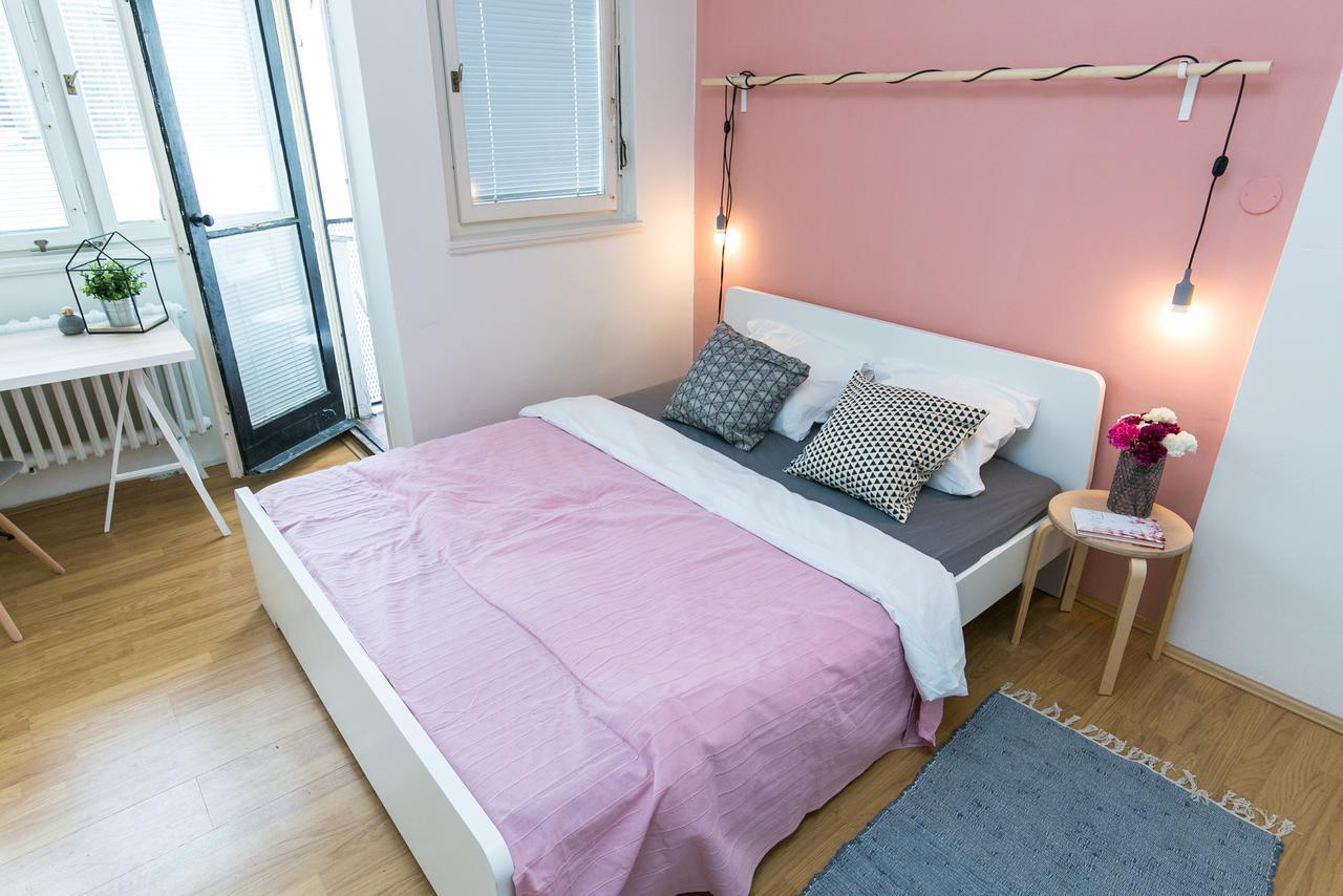 Apartments Ve Smeckach 27 Prag Dış mekan fotoğraf