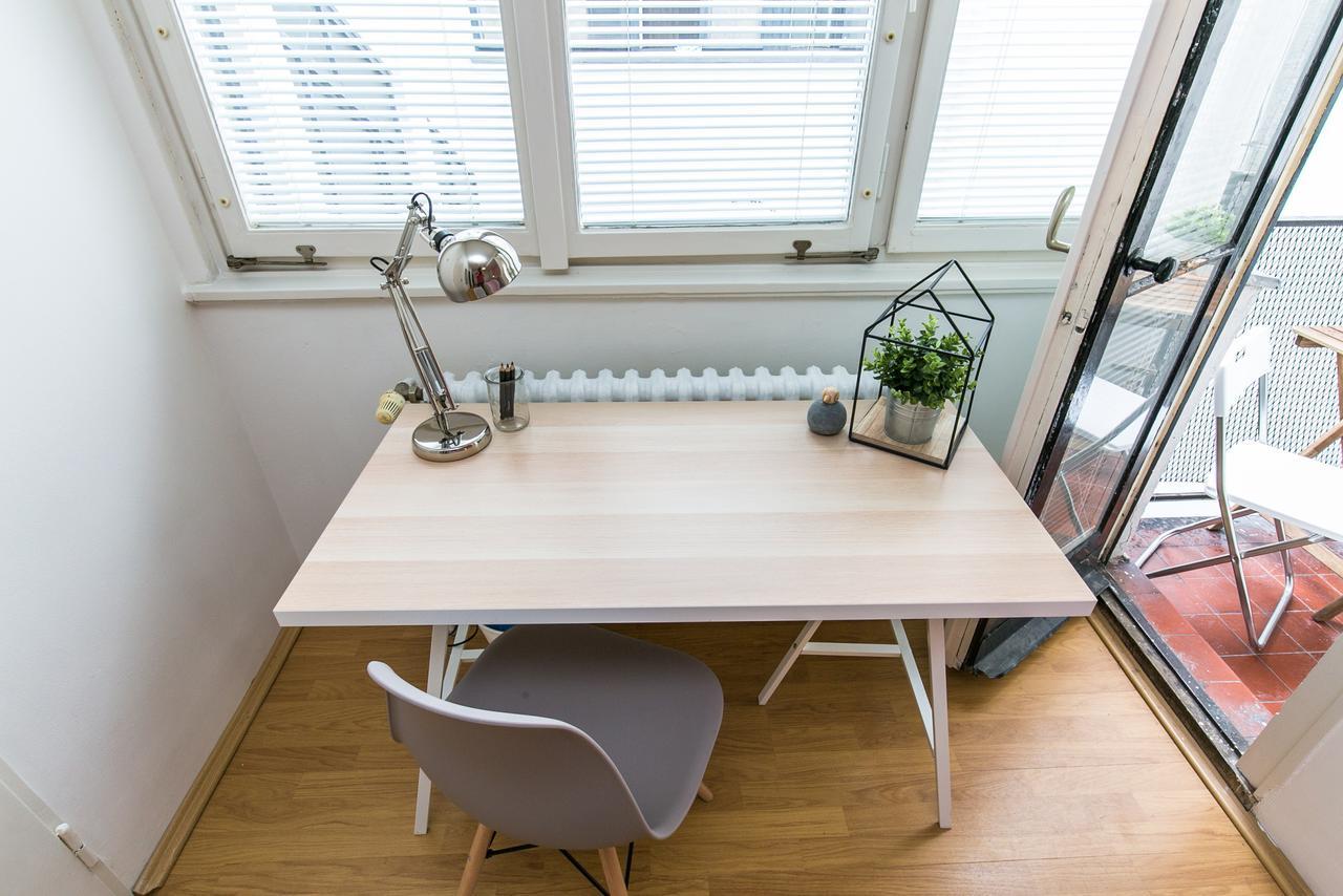 Apartments Ve Smeckach 27 Prag Dış mekan fotoğraf
